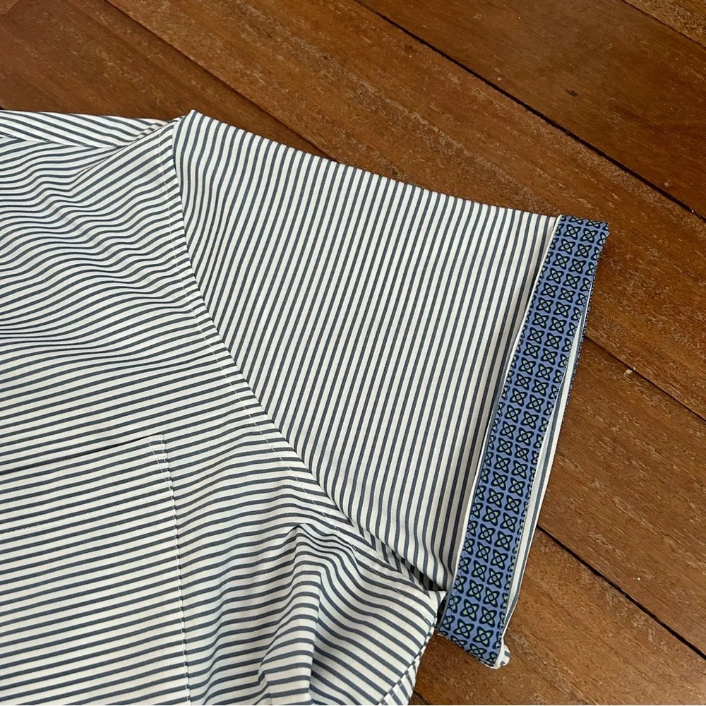 Mizzen+Main Blue and White Striped Casual Button Down Shirt - Picture 9 of 14